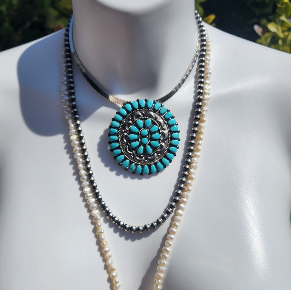 Turquoise and Silver Circular Brooch NATIVE MADE - Picture 7 of 17